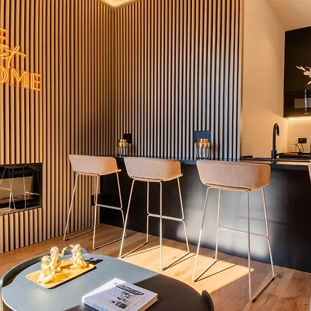 Scipioni Luxury Apartman *